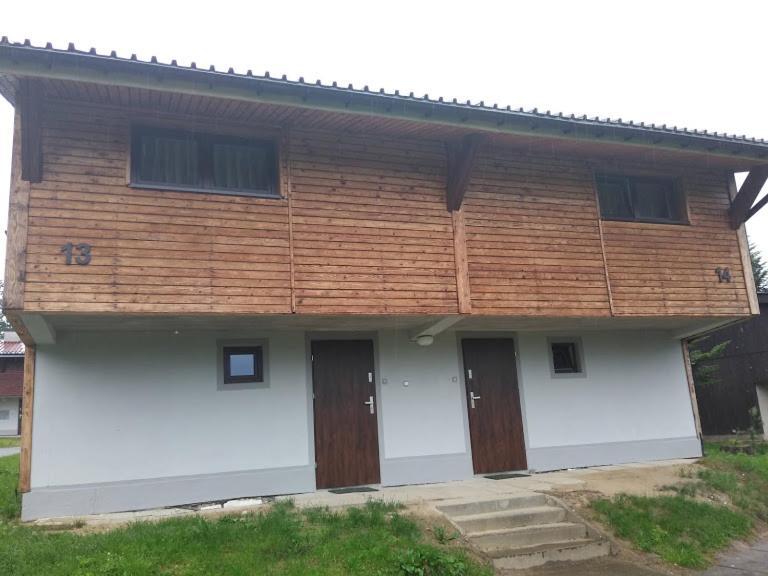 Hotel Osrodek Wypoczynkowy " Bieszczady" Myczkowce Exterior foto